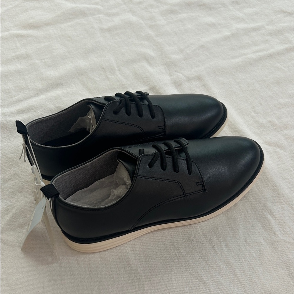 Cat & Jack Men's Black Faux-Leather Derby Shoes with White Sole